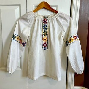 Beautiful blouse circa 1970s.
